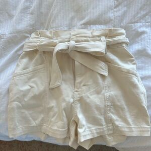 White Jeans Shorts with Tie